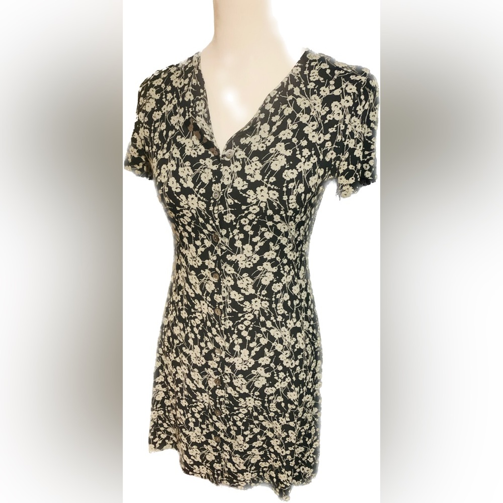 Vintage 90’s Banana Republic floral loose short sleeve button sundress size 4
